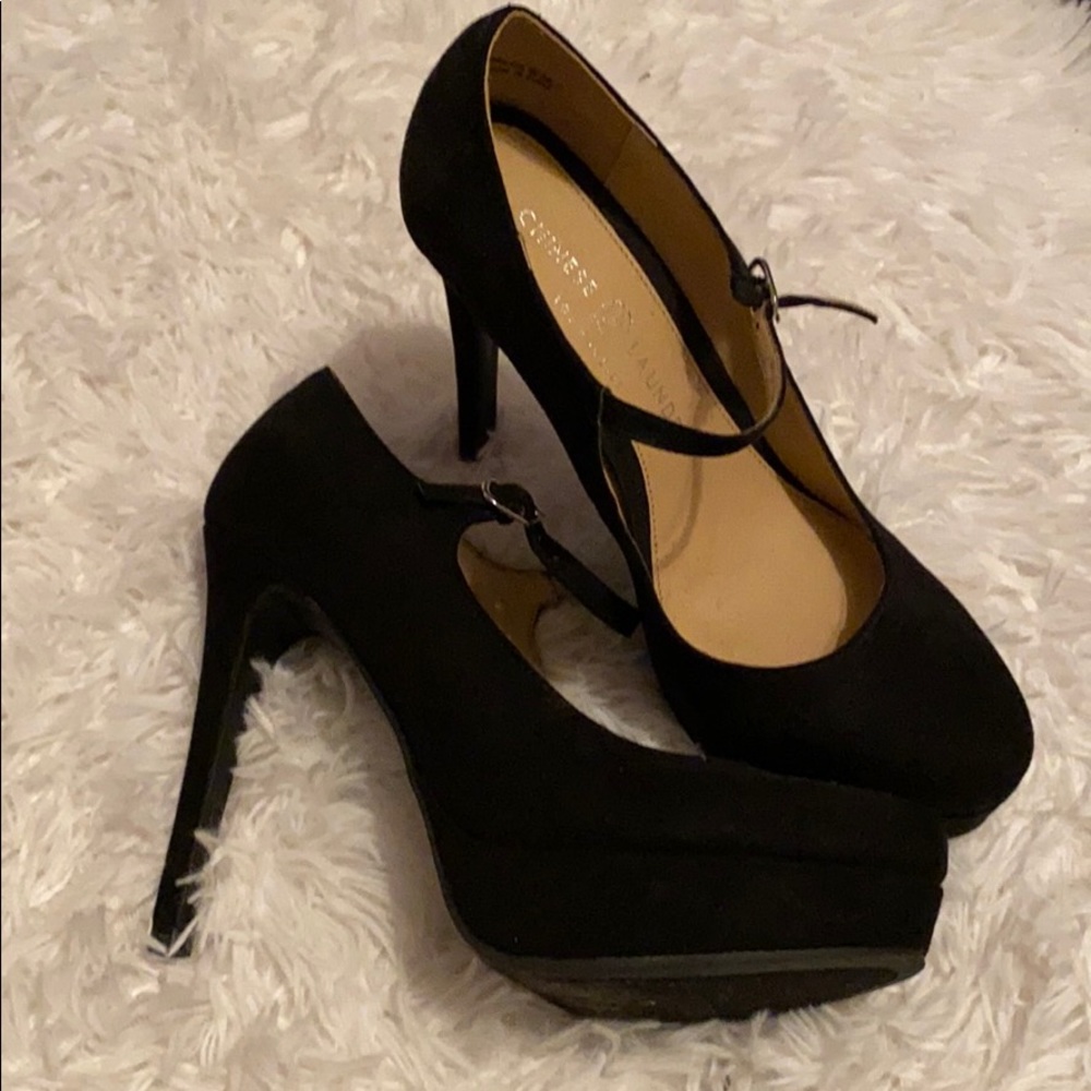 Black heels